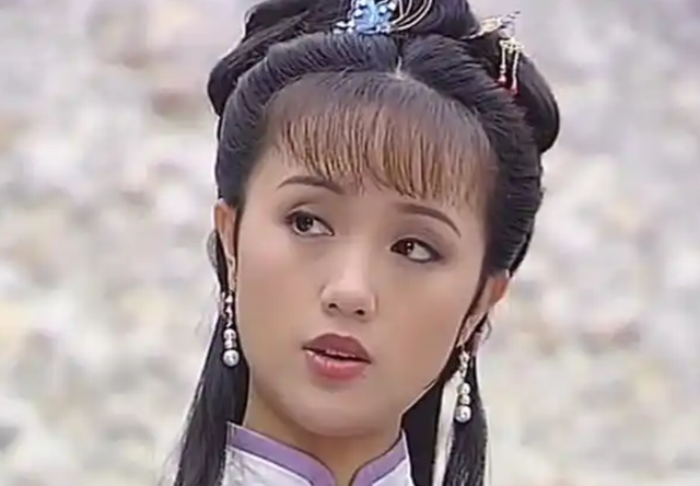 离过年仅1个月	，52岁辛柏青高调传出喜讯，朱媛媛终于可以放心了