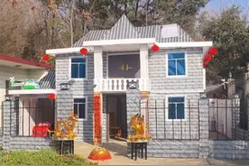 200平米双层“纸别墅”售价高达1.5万元！商家否认暴利：制作完成需要20来天，南通市民政局回应图片