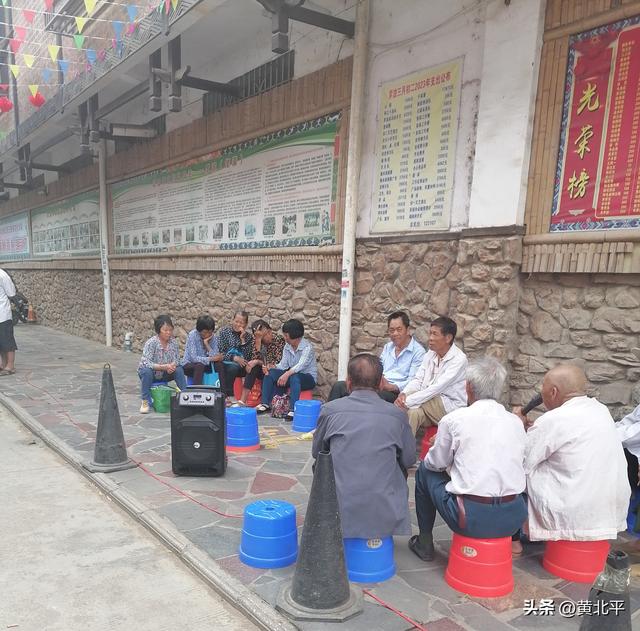 广西南宁市武鸣区民国时因械斗分出两个新圩	，混得最好的是罗波圩