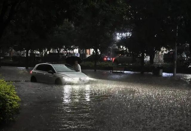 中山最大的废弃游乐园，停业多年成为多少人的遗憾。