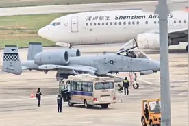 中美俄武器同台亮相，美国向越南推销A-10强击机，卖不卖贫铀弹？图片