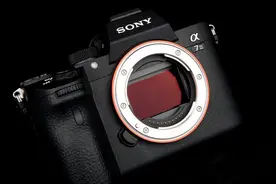 预算不多，10000左右我推荐最多的几款相机，性价比超高！图片