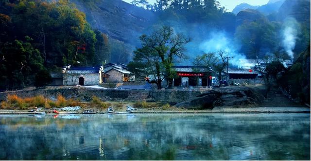 明日开演！村晚盛宴+非遗市集！逛古镇文创、赏村晚，鹰潭上清古镇&龙虎山游玩攻略承包你的冬日快乐！