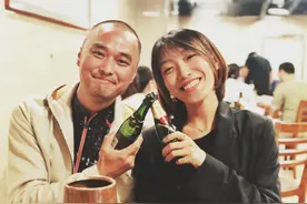 追星10年，我成了他的经纪人图片