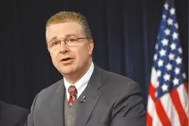 炒作共同防御条约，美国力挺菲律宾，轰6K挂载高超弹，解放军亮剑图片