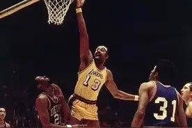 数据之王！不止詹姆斯的411，他们也是NBA的天花板－篮板与盖帽。图片