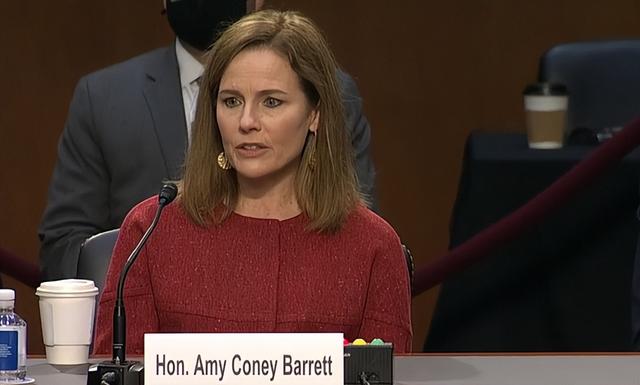 特朗普关税战遭反噬！自己选的大法官倒戈，万亿退税恐拖垮美国