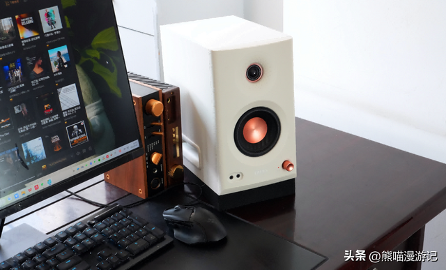 牙膏挤爆！旗舰监听音箱技术下放？漫步者MR5BT桌面2.0有源音响