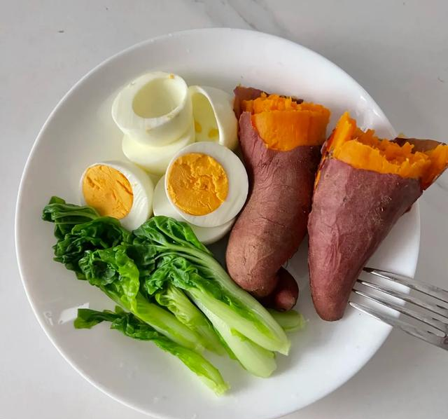 又瘦了15斤，发现：晚上这样吃	，掉秤真是快哦！