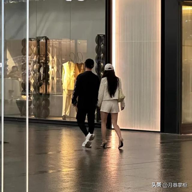 牡丹花下死！汪峰官宣恋情才1年，森林北又走上了章子怡的老路