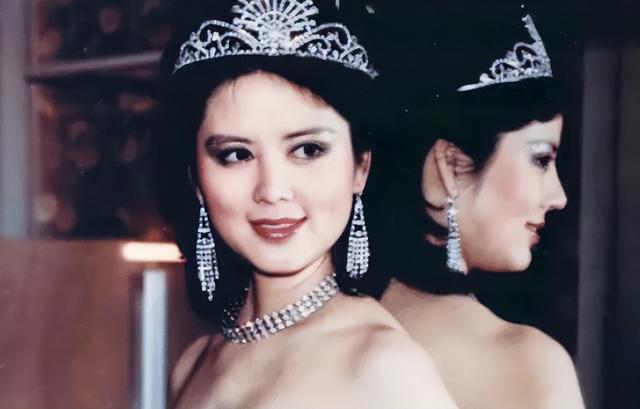 她是中国第一美妇，坐牢离婚拍三级片，还因太美被克林顿接见