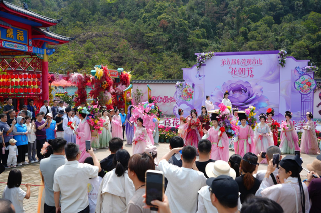 4月4日，莲花花神邂逅赛博机器人，邀您玩转观音山花朝节