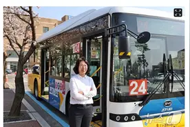 中国女留学生突然休克，韩国公交女司机急速救援温暖人心！图片