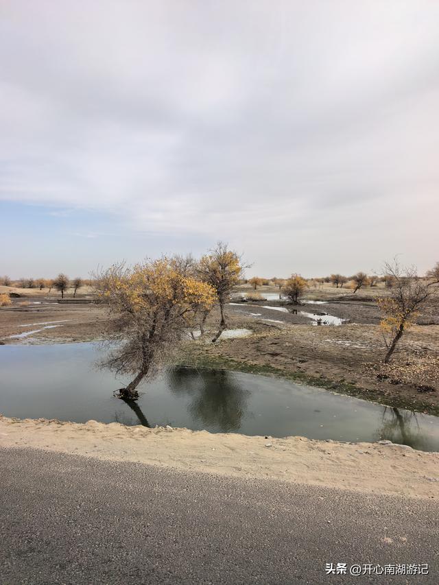 喀什经317到成都，和田-于田-民丰，先绕行和田翡翠湖