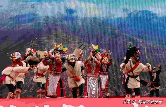 正月十五的白马山寨