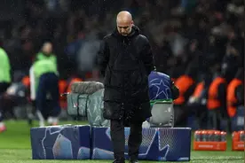 让二追四！欧冠大巴黎4比2逆转曼城，蓝月亮排名降至淘汰区，詹俊：曼城再次暴露老问题图片