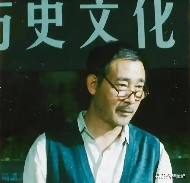 大家熟悉的他早已逝世，一天吃几十片止痛药，去世半年公众才知道