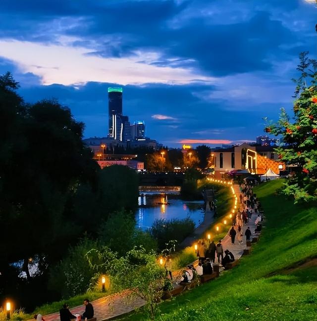 俄罗斯旅游回来，难以置信1.47亿人口的俄罗斯，发展成这样了