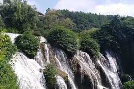 旅行发圈的唯美句子，一句简短的风景文案图片