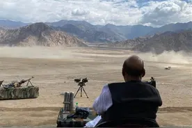 上万印军进驻中印边境！一步不退坚决反击，是我们最好的反制手段图片