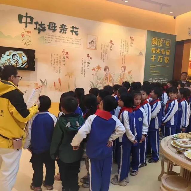 秋冬遛娃“药”新鲜!能吃能玩还能“养”,这条游玩路线一站式拿捏