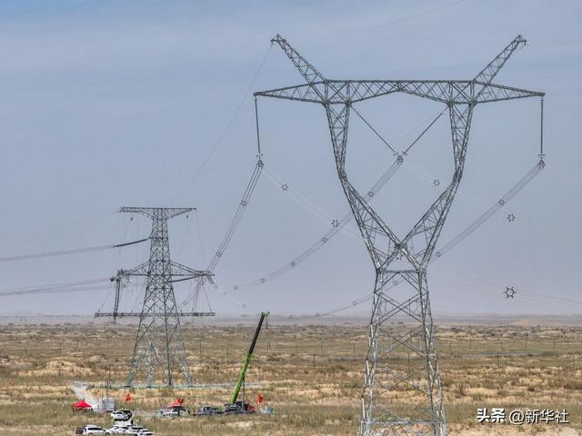 2025中国经济回眸｜筑牢发展安全根基 守住风险防控底线——解码中国经济稳健前行的底气