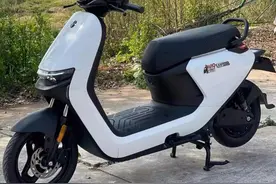 别再为续航焦虑！这4款电动车跑得远，超过100公里，都是一线品牌图片