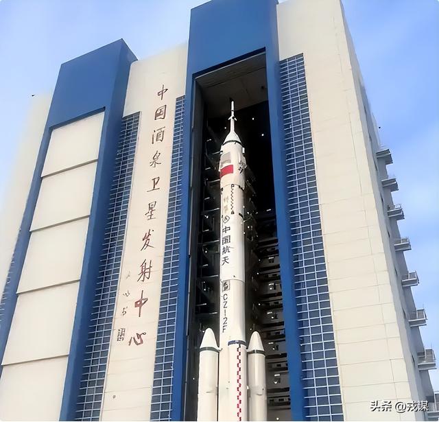 美国飞船要24小时，中国只要3.5小时！神舟二十一号藏啥秘密？