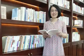 弦歌不辍 四十载薪火相传——教师节礼赞耕耘者：青岛市崂山区实验学校 魏迎春图片