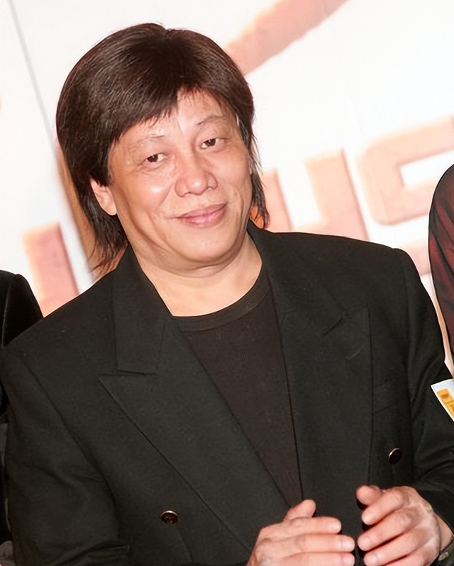 梁小龙被曝离世1天，私生活被扒底朝天	，原来他和杨少华处境一样