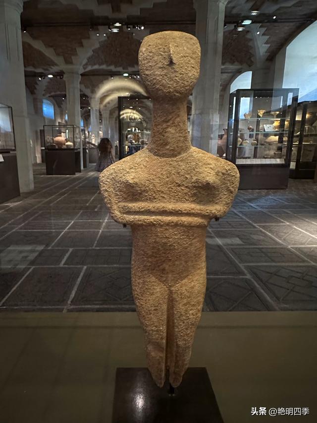 欧游杂记（8）‖ 卢浮宫，让人眼花缭乱而又惊叹不已