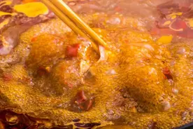 火锅店为什么要给客人吃“口水油”图片