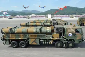 美国打掉北斗卫星，中国东风导弹还能打中美国吗？图片