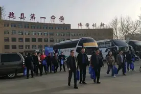 很牛！衡水中学校长都来魏县一中考察交流了！图片