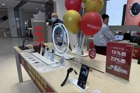 天津哪些店买手机能用国补了？津云实探——图片