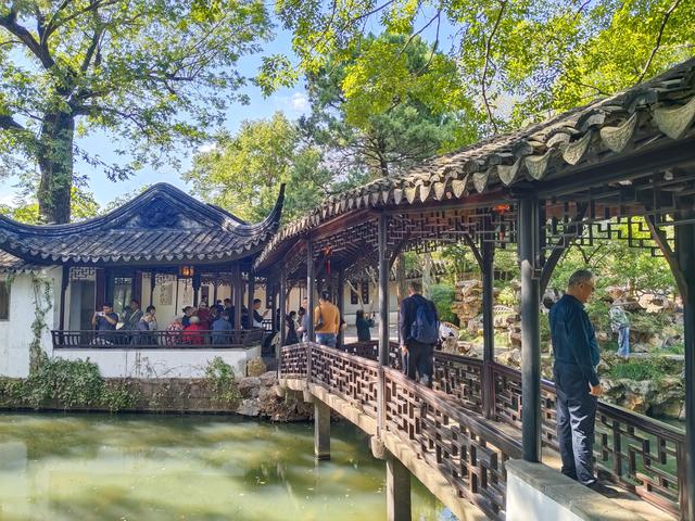 踏入苏州拙政园才懂得什么叫“一园藏尽江南梦”