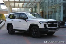 丰田拿出诚意了！酷路泽GR顶配，3.5TT+10AT爆420马力,还要啥途乐图片