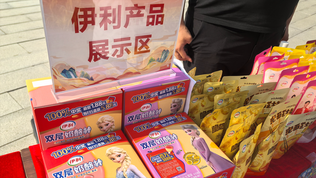 “歌从草原来”第二季在土默特左旗热力开唱