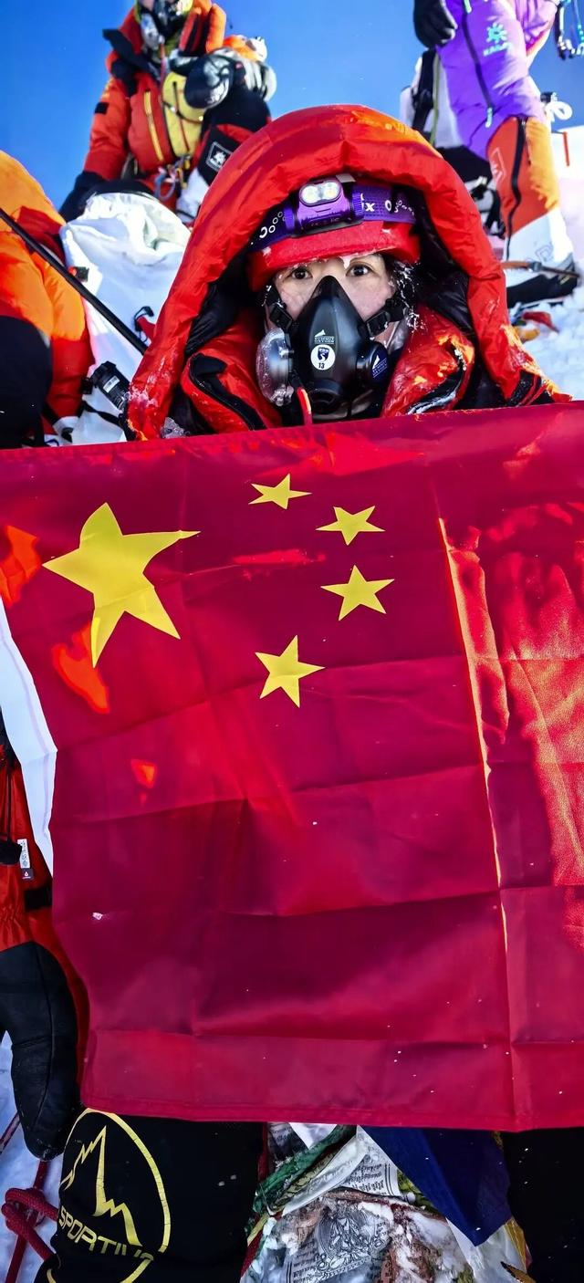 41岁女子48小时连登两座8000米极峰，途中差点滑坠！“困难，在生死面前都是小事”