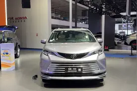 丰田也急了！七座MPV降至26万，销量暴涨！赛那故障、毛病多吗图片