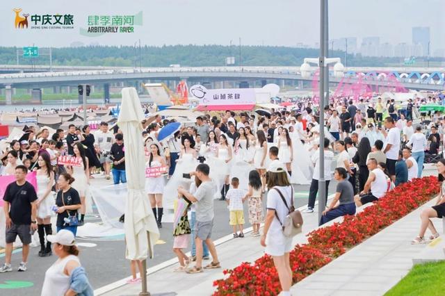 多场巡游齐亮相！惊艳八方游客！