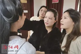 “土木工程”转战“汉服妆造” 洛阳女青年技能大赛上夺冠图片