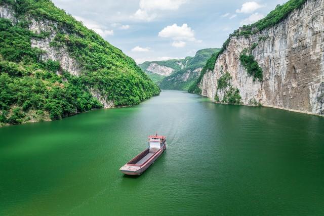 《中国国家地理》评出“中国最美峡谷挑战者榜”，这9个峡谷上榜