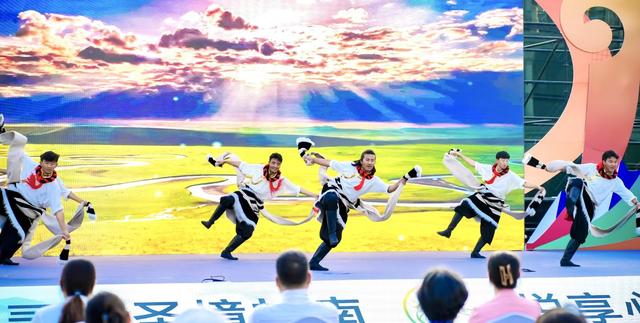 “天津市民游甘南”文旅惠民活动在津启幕