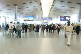 昆明机场隐藏玩法！网友：这“三件套”绝了图片