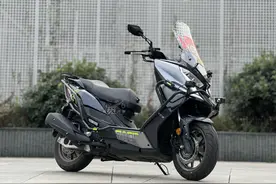 详细测评2024款光阳Racing X150︱依然可以说是国产150平踏极优选图片