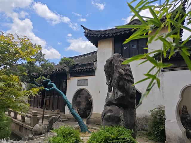 “富土”中的同里