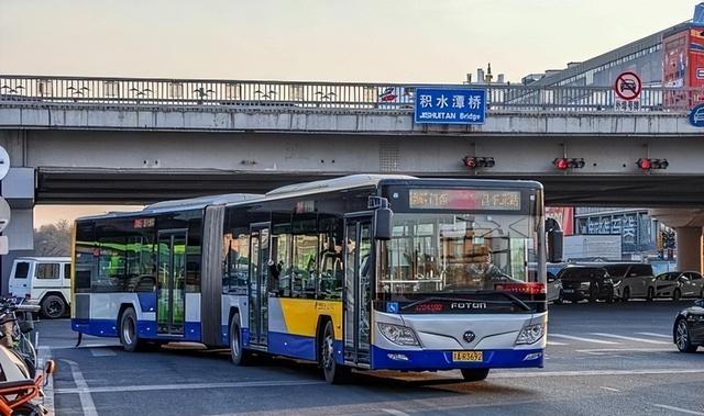 一年亏损四千万，全国陷“关停潮”，曾经的金饭碗如今正惨遭抛弃