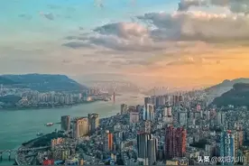 曾经的“成渝万”如今稍显落寞，重庆万州被长江影响的一生！图片