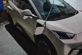 比亚迪 海鸥 电量0%还能跑多远 我亲测的离家490米趴窝历险记图片